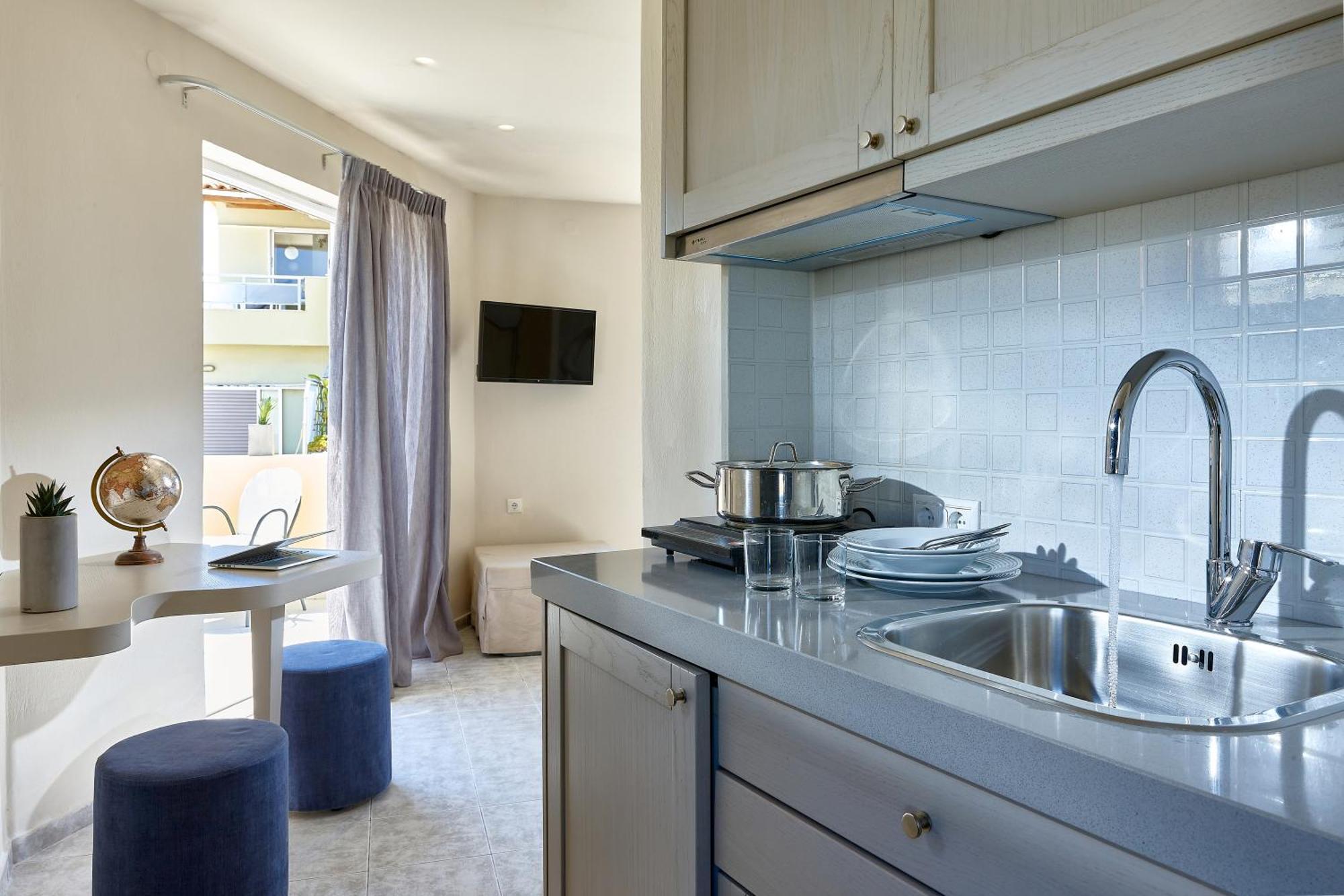 Prime Room In Heraklion Center Bagian luar foto